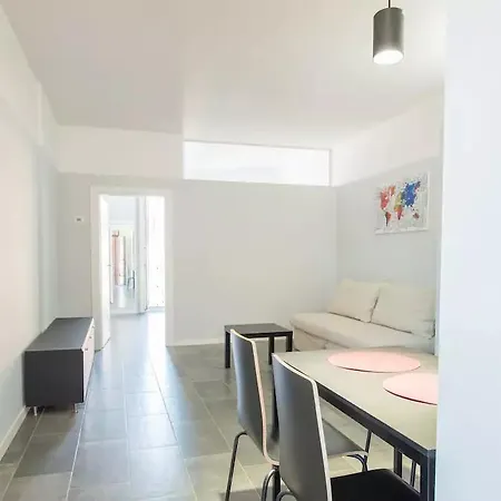 Apartamento Meta Italy Via Trivulzio
